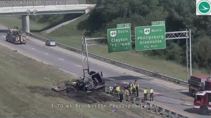 Accident on i-70 right now zanesville ohio