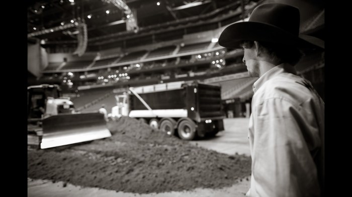 National western stock show bull rider injury
