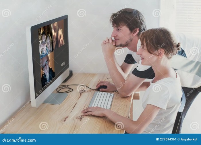 Daycare with video chats for parents